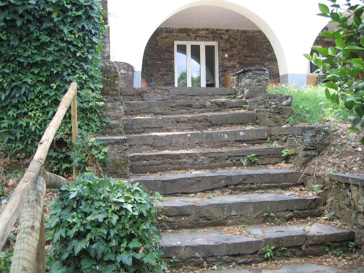 Casa Ribeira De Pera Villa Castanheira de Pera Eksteriør bilde
